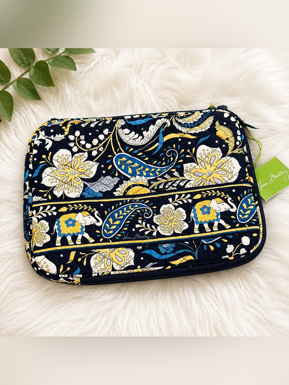 🐘 Vera Bradley Tablet Sleeve Ellie Blue NWT Quilted Tech Case